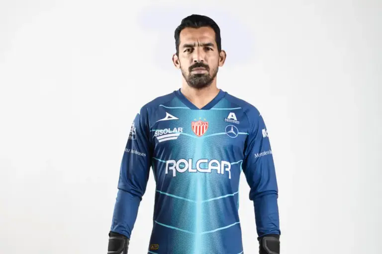 Edgar Hernández: El cóndor que alza el vuelo como DT del Necaxa Sub-21