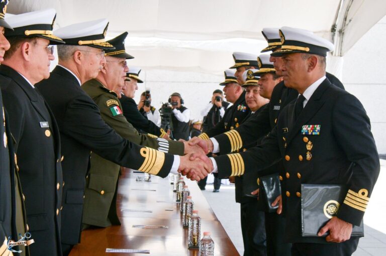 Graduación de 275 líderes navales fortalece la formación estratégica de la Secretaría de Marina