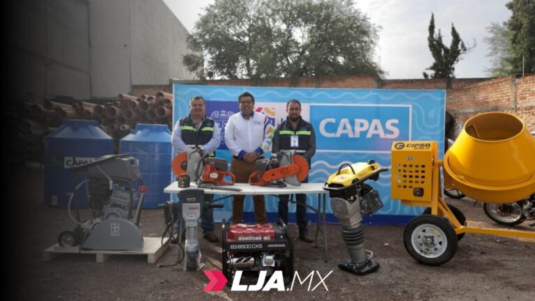 Fortalecen la atención a fugas y reparaciones de vialidades con nuevo equipamiento a Capas