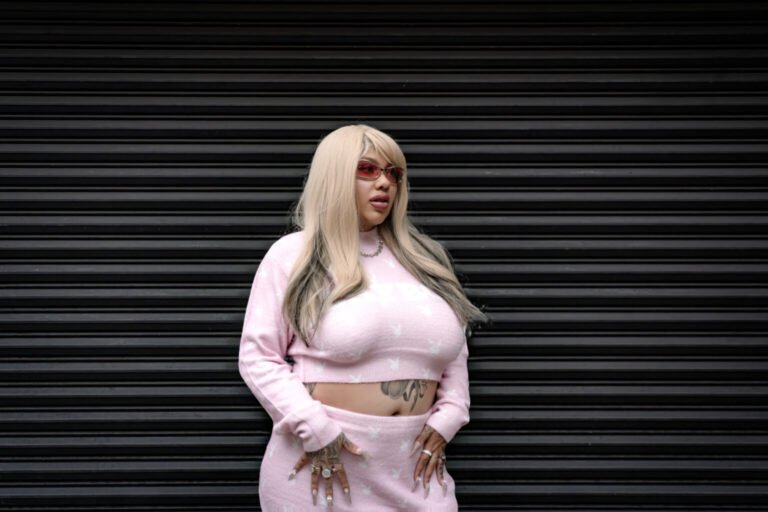 “Mi foto provoca”: Conoce a Sandra Blow, fotógrafa mexicana que llegó hasta el MoMA