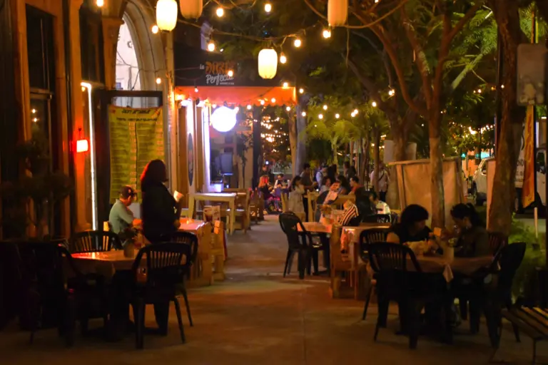 Aseguran que se reactiva la vida nocturna en Culiacán tras implementación de plan de seguridad