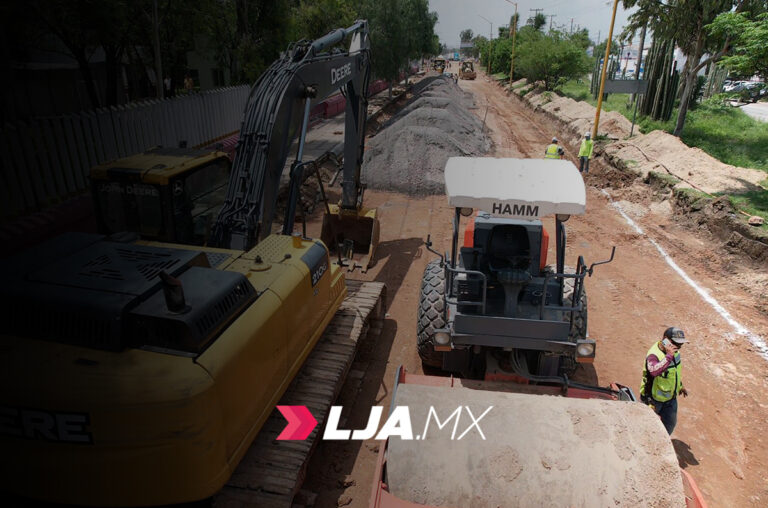 MIAA rehabilita línea de agua potable en Ciudad Industrial en Aguascalientes