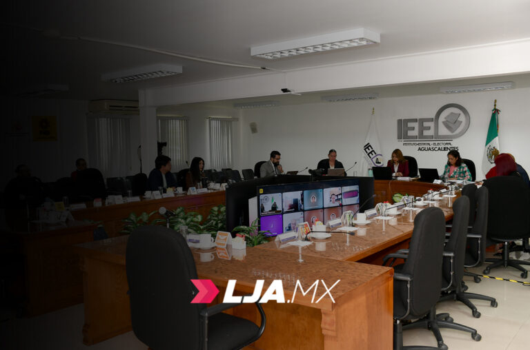 Armoniza IEE reglamentos en materia de transparencia y protección de datos personales