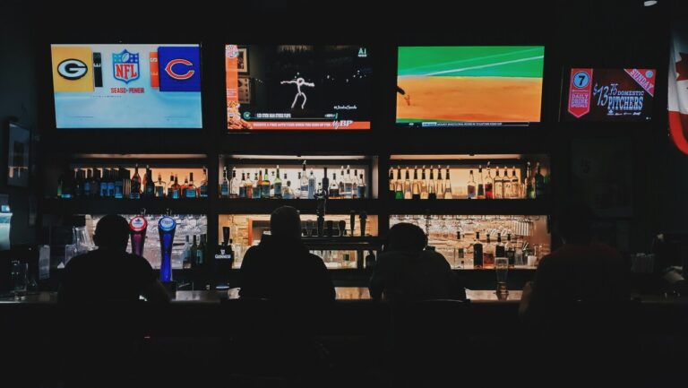 Por qué los apostadores gastan más en apuestas en vivo que en apuestas previas al partido