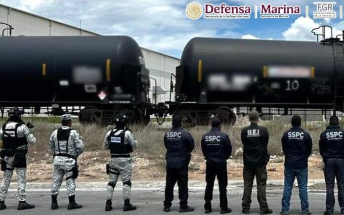 Aseguran más de 15 millones de litros de huachicol en Coahuila