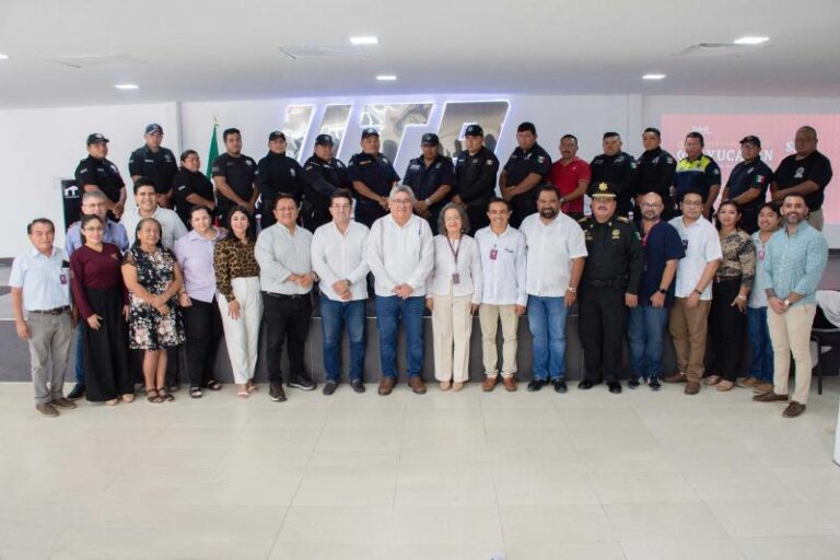Policías municipales de Yucatán reciben capacitación para intervenir en crisis psicosocial