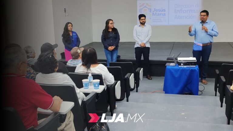 Gobierno municipal de Jesús María fortalece a comités de condominios con asesoría legal