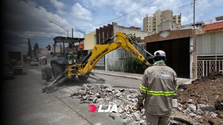 MIAA adquiere nueva retroexcavadora para mejorar el servicio de agua potable y alcantarillado