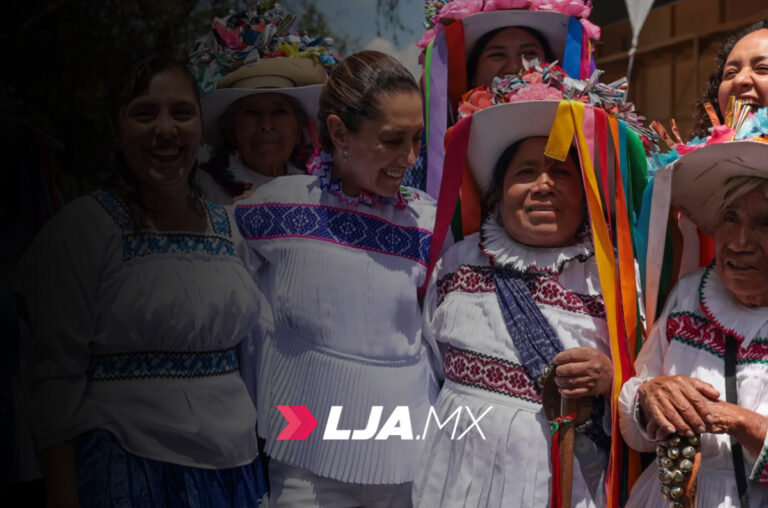 Sheinbaum entrega 139.9 mdp del FAISPIAM a pueblos originarios de Querétaro