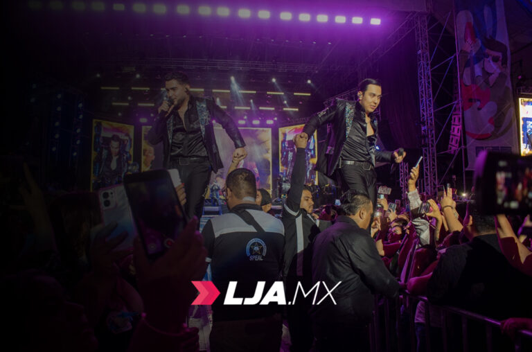 La Arrolladora Banda El Limón arrasó en la Feria de los Chicahuales con más de 20 mil asistentes