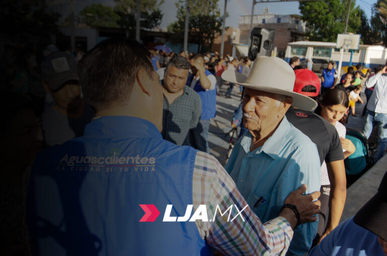 Visita Leonardo Montañez comunidad de Cañada Honda en Aguascalientes