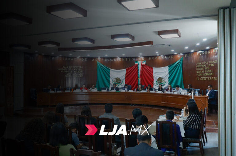 Ayuntamiento de Aguascalientes da voz a propuestas ciudadanas en Sesión Abierta de Cabildo