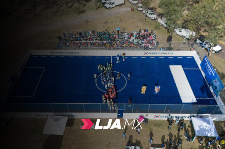 Gobernadora de Aguascalientes y Cementos Cruz Azul inauguran nueva cancha de fútbol 7 en el Parque Rodolfo Landeros