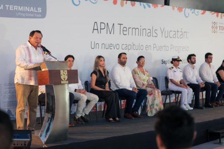 Yucatán impulsa a Puerto Progreso como centro logístico internacional