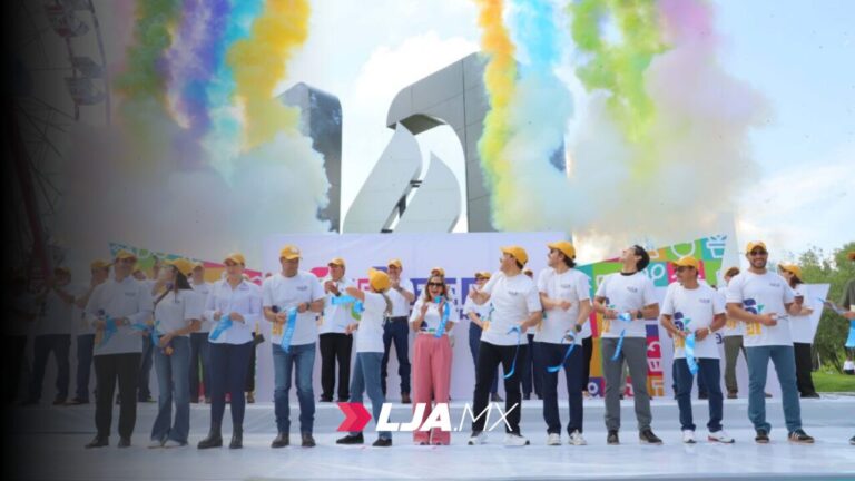 Feria Universitaria de la UAA honra la autonomía, reafirma la vocación de servicio y abre una puerta al conocimiento