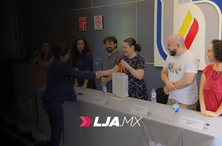 UAA celebra el talento joven en la premiación de los concursos literarios y artísticos 2025