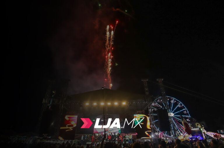 El presidente municipal de Aguascalientes Leonardo Montañez encabeza el tradicional Grito de Independencia en la Delegación Morelos