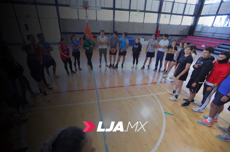 Egresados de Cultura Física y Deporte reportan alta inserción laboral