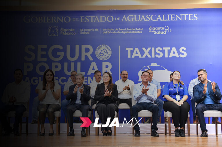 Taxistas tendrán atención médica gratuita con el Seguro Popular Aguascalientes