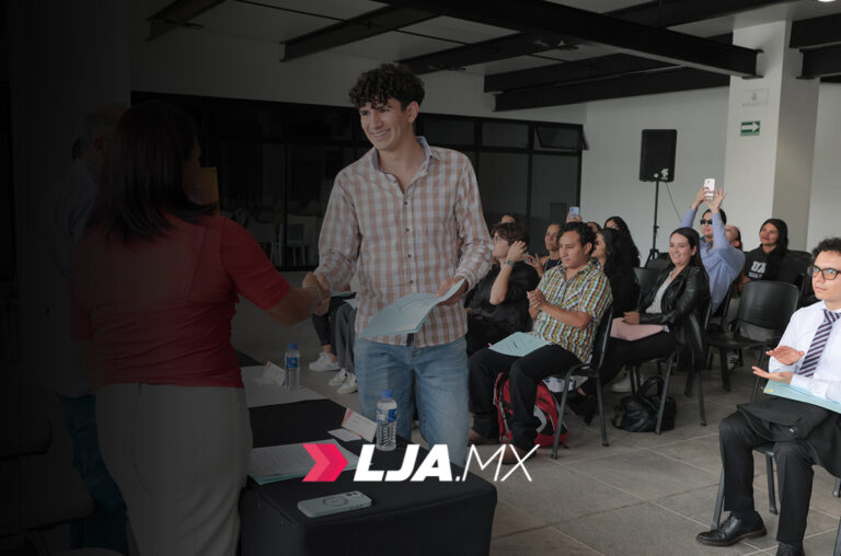 Alumnos de la UAA impactan a más de 2 mil 500 jóvenes a través de Tutoría de Pares