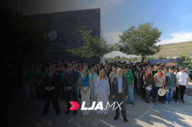 “La patria se construye todos los días”: UAA conmemora la Independencia de México con mensaje de unidad, democracia y compromiso cívico