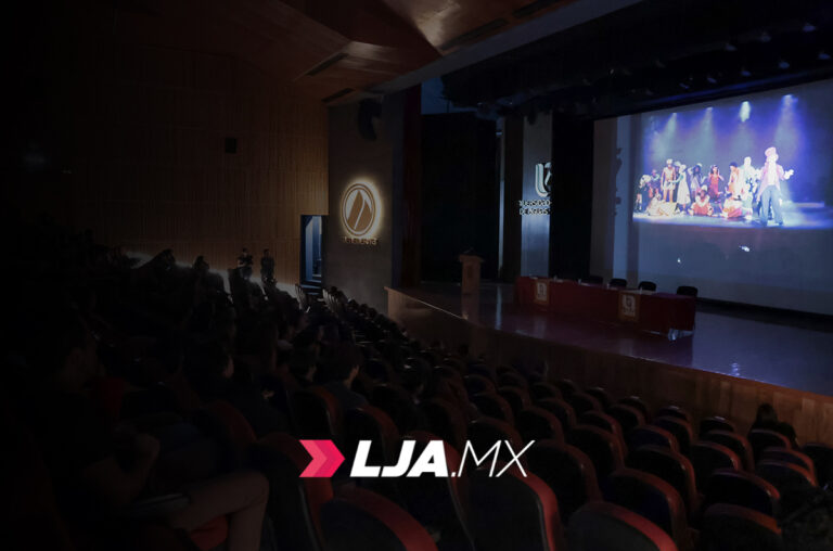 El telón se abre para festejar 15 años de actuación en la UAA