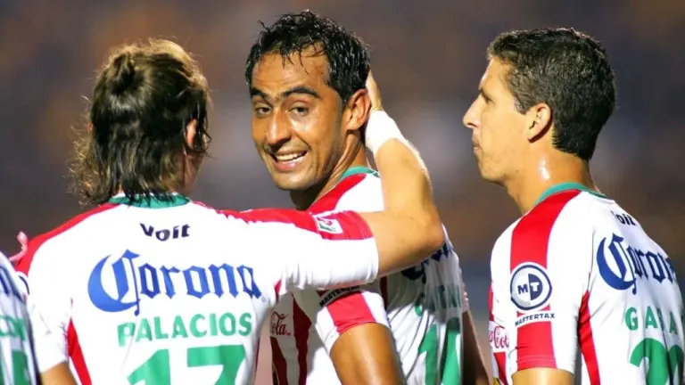 Top 8: Estrellas que probablemente no recuerdas que jugaron en Necaxa