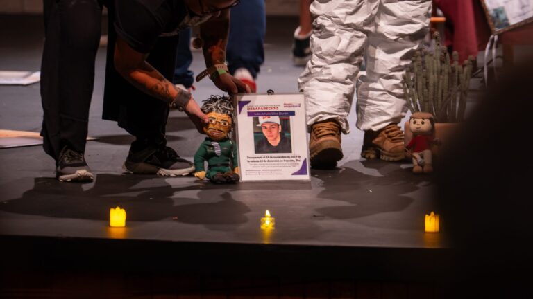 Visibilizan a través del arte en el FIC53 la lucha de las madres buscadoras en Guanajuato