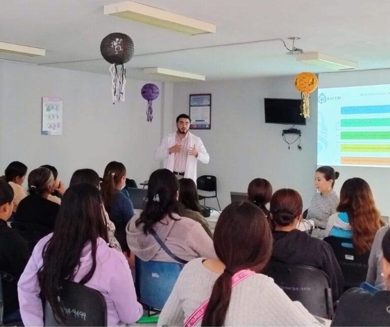 SSG sesiona el Club del Embarazo y Lactancia Materna en Valle de Santiago, Guanajuato