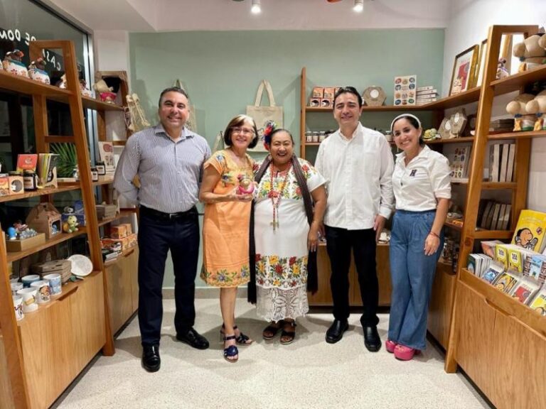 Celebran alianza que une cultura, turismo y sostenibilidad en Valladolid, Yucatán