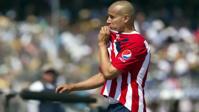 Adolfo “Bofo” Bautista: El genio rebelde que marcó una era en el fútbol mexicano