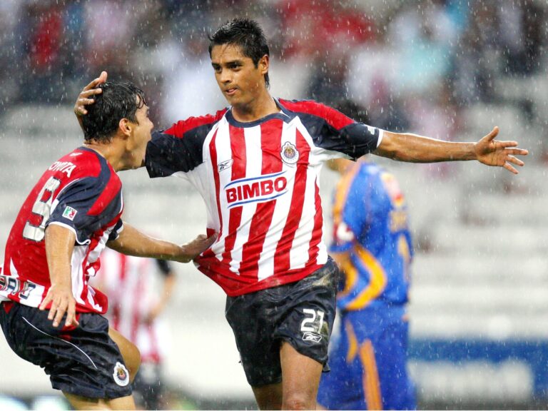 Sergio Santana: del gol al jersey rojiblanco al fútbol con entrega y versatilidad