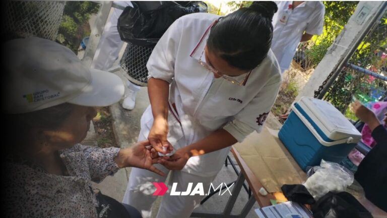 Municipio se suma al Mes Rosa contra el cáncer de mama