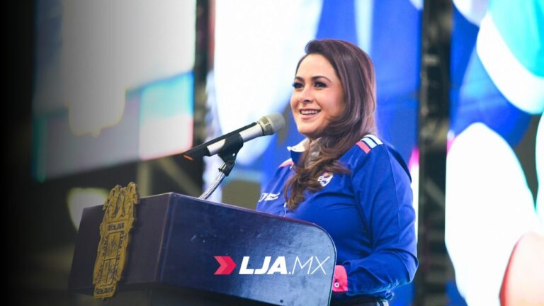 En el marco de su Tercer Informe, la gobernadora habló ante los habitantes de Rincón de Romos 