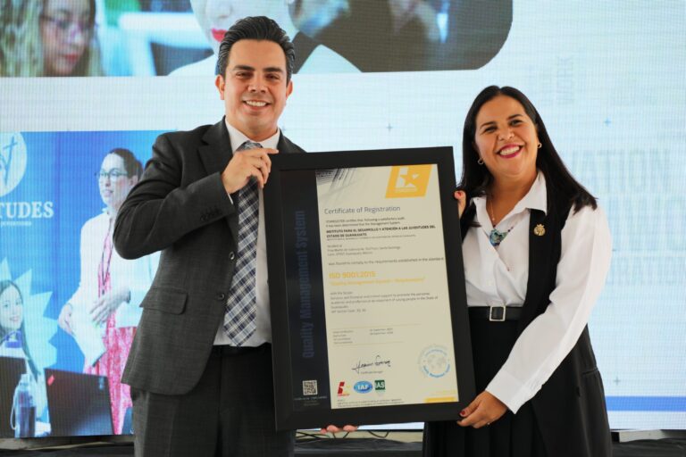 Refrenda Juventudes de Guanajuato compromiso con la calidad al obtener la certificación ISO 9001-2015