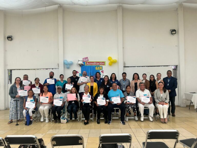 SSG entregó reacreditación en salud del Grupo de Ayuda Mutua en la comunidad de Santa Rita en León, Guanjauto