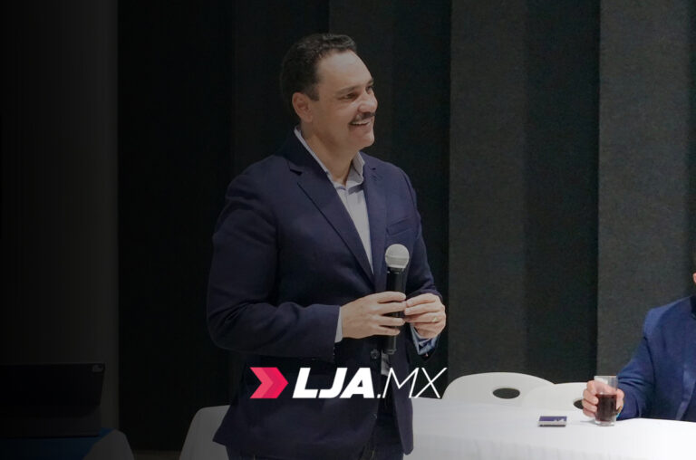 Martín del Campo propone reactivar el Premio Nacional de la Juventud