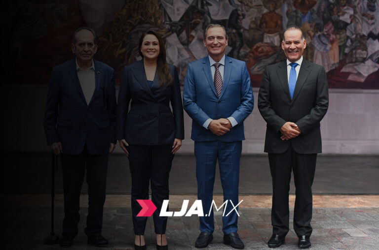 La gobernadora de Aguascalientes Teresa Jiménez se reúne con gobernadores que le antecedieron