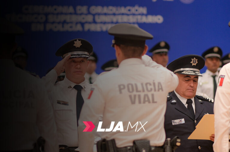 Policías municipales y estatales se gradúan como TSU en Policía Preventiva en Aguascalientes