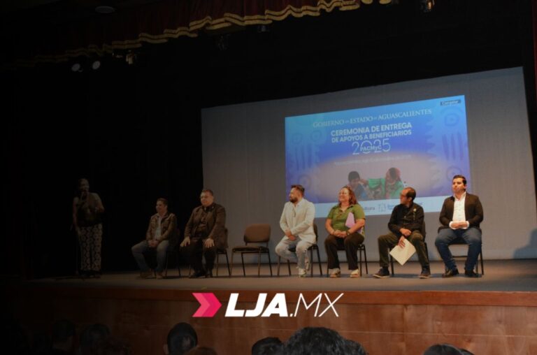 Gobierno del Estado impulsa a líderes comunitarios