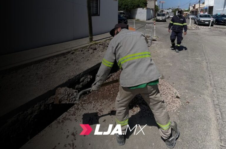 MIAA rehabilita red de alcantarillado sanitario en la calle Poder Legislativo en Aguascalientes