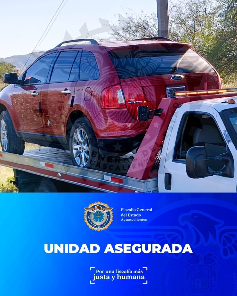 Aseguran elementos de la Fiscalía General del Estado un vehículo con reporte de robo en el municipio de Cosío