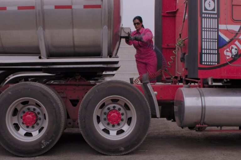Nómadas de la 57: las mujeres detrás del volante que maneja por las carreteras más peligrosas de México