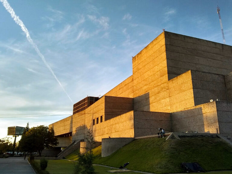 “Érase una vez Cri-Cri” llega al Teatro Aguascalientes