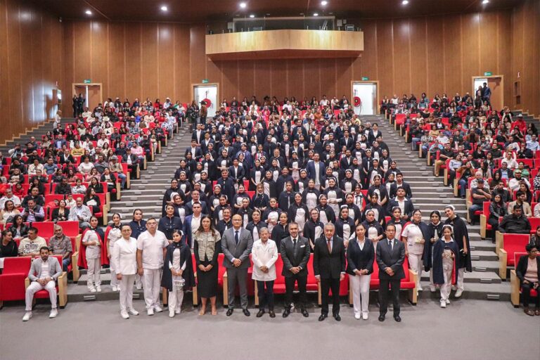 Más de 140 estudiantes de Enfermería se gradúan en la Universidad Villasunción de Aguascalientes