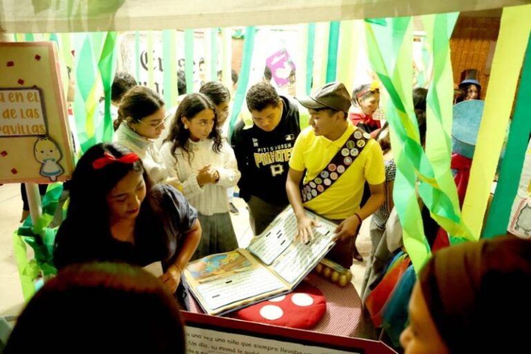 Ticul, Yucatán; vive una fiesta literaria por el Día Nacional del Libro