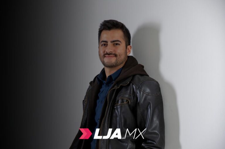 Egresado de la UAA gana 1° lugar en el Premio a la Investigación en Poéticas Teatrales Mexicanas Contemporáneas 2025