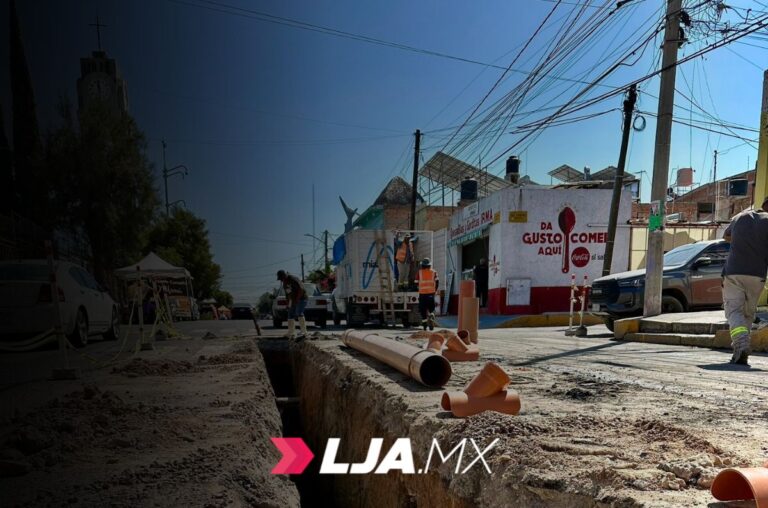 MIAA rehabilita tubería en el fraccionamiento José López Portillo en Aguascalientes