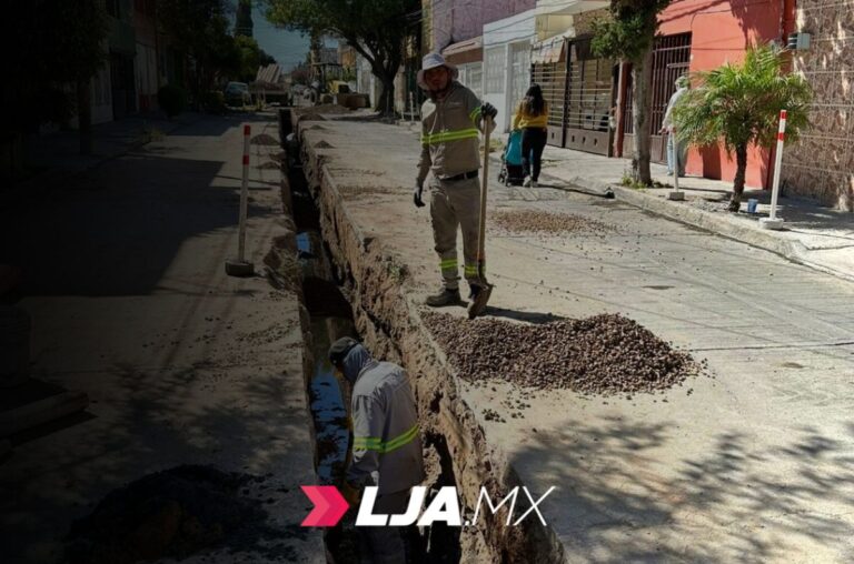 MIAA avanza en la rehabilitación de la red sanitaria en el fraccionamiento José López Portillo en Aguascalientes