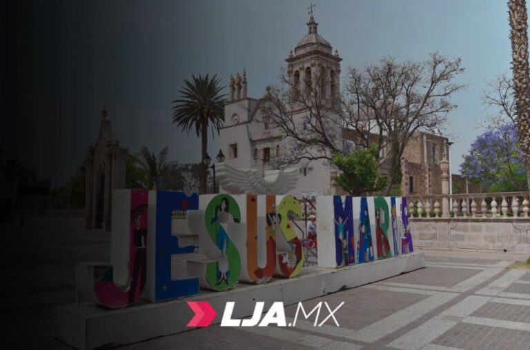 Tradición y color en el desfile revolucionario de Jesús María